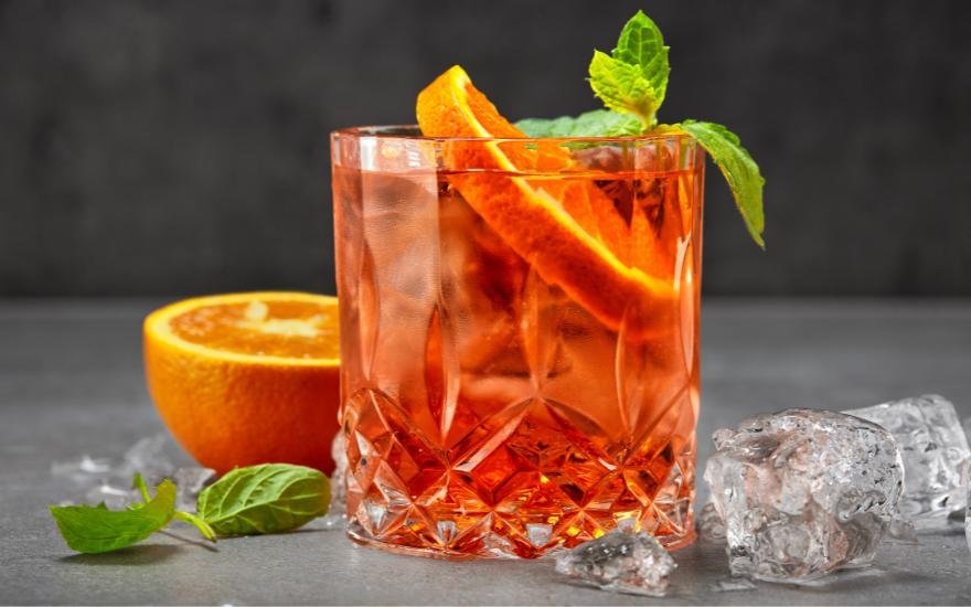the Dry vermouth spritz